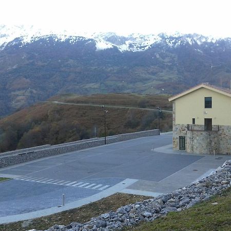 Mirador Del Angliru Riosa Exterior foto